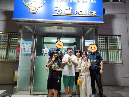 adff0cc37a93a04e99233aef7466593d_1759380153_1517.jpg